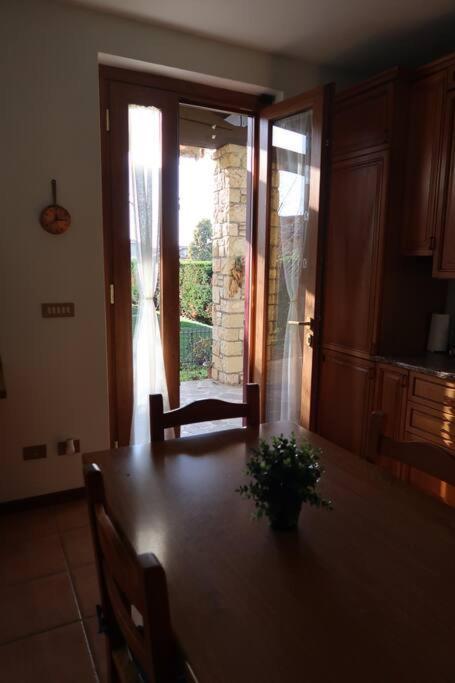 Casa Rene: Appartamento In Franciacorta Castegnato Buitenkant foto