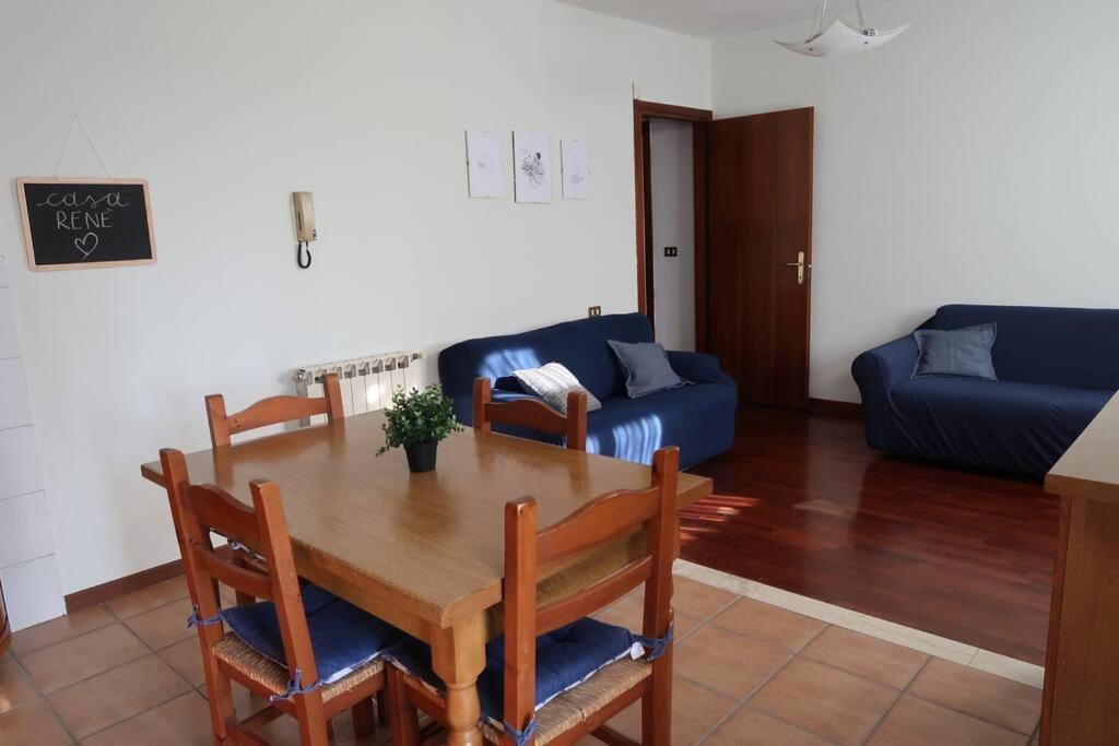 Casa Rene: Appartamento In Franciacorta Castegnato Buitenkant foto