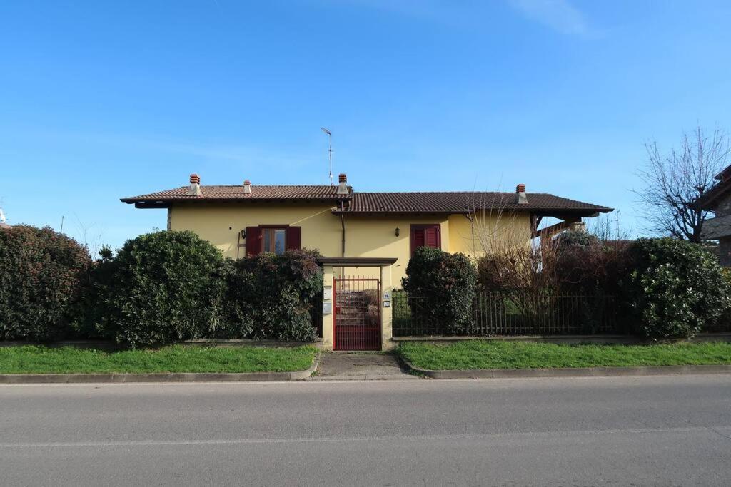 Casa Rene: Appartamento In Franciacorta Castegnato Buitenkant foto