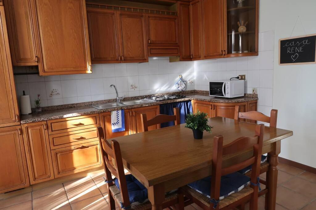 Casa Rene: Appartamento In Franciacorta Castegnato Buitenkant foto